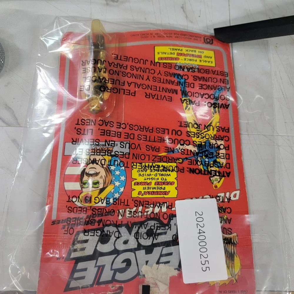 Vtg MEGO Eagle Force Zapper  Electronics Whiz‎ Action Figure CARDED CARD
